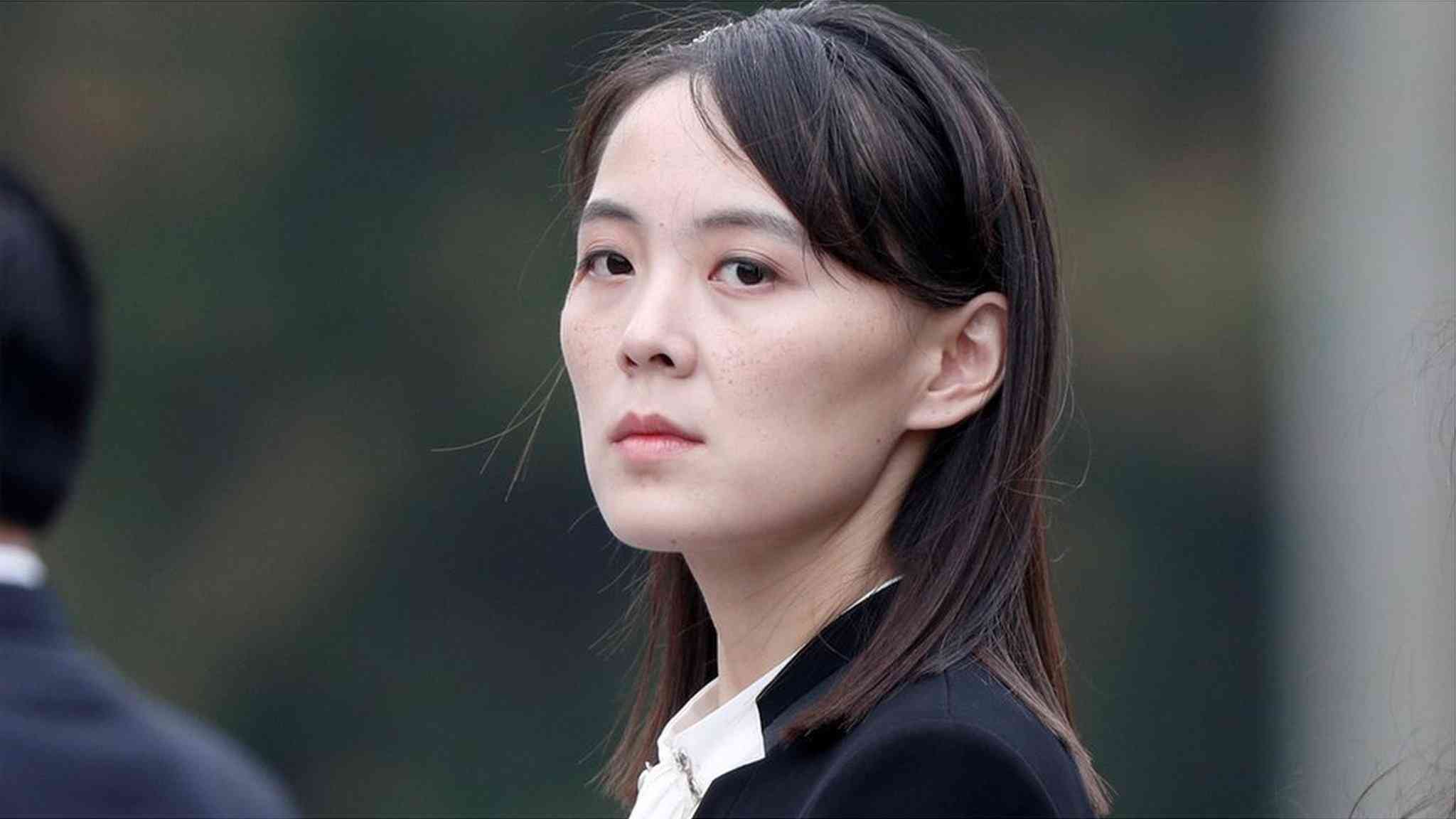 頬骨が張ってる人のヘアメイク