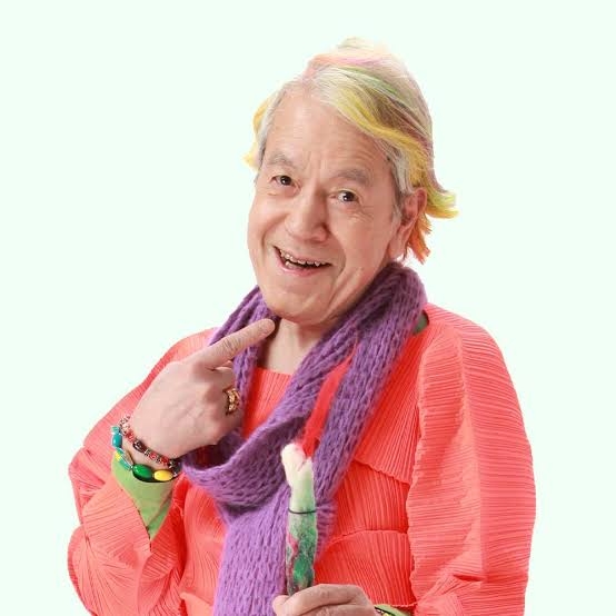 山田優　青髪×ヒョウ柄のド派手変身ショットに反響「気が付いたら凄いことに」「仲里依紗さんかと」