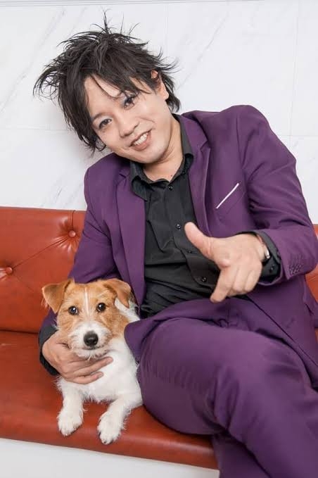 【ブルベ冬】似合うコスメやファッションについて語るトピ！