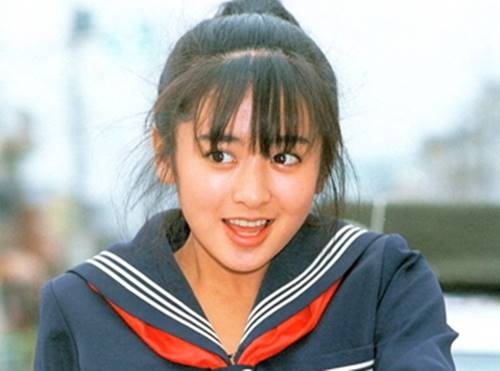 芸能人若い頃が見たい!