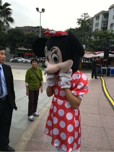 ディズニーランドの暗黙の了解教えてください