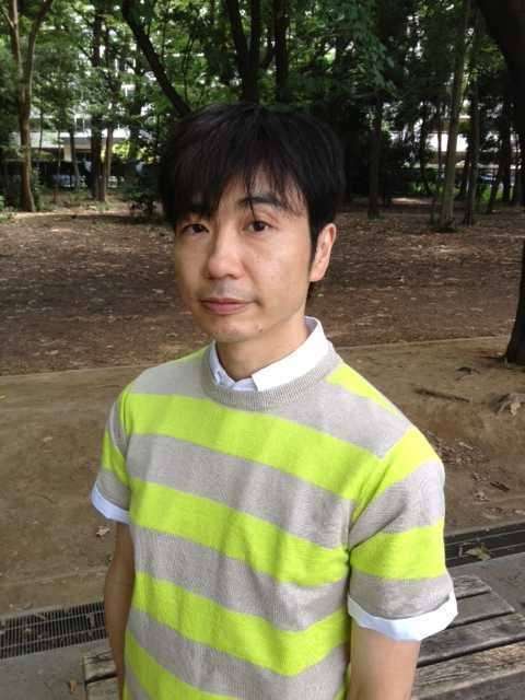 バンドのボーカル以外のメンバーの画像を貼って、バンド名が分かったら答えるトピ