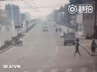 全然ろくに見てない運転する人が多すぎる
