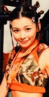 一重から整形なしで二重になった人、いつなりましたか?