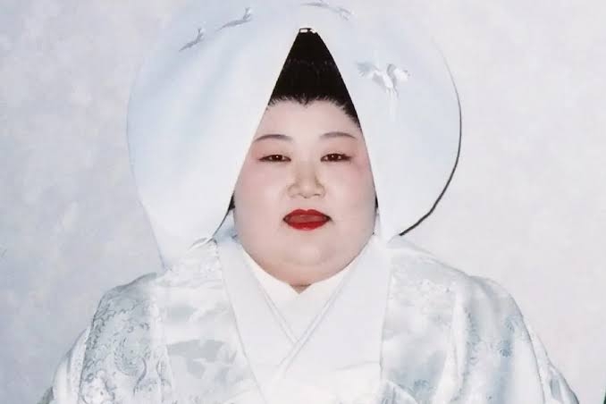 綺麗で儚げな人