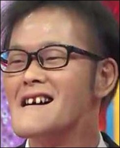 歯列矯正は100万円～！もう大人だしコツコツ貯めたお金をすべて使ってまで矯正すべき…？