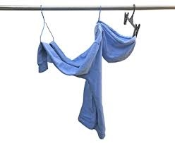 厚手の服を部屋干しで早く乾かす方法