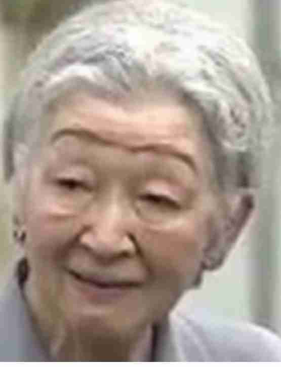 ハイヒール・モモコ　30年以上前から目元は全てアートメイク　家族全員が施術受けていると明かす