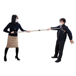 「後ろをつけてきた男が、玄関の中に…」19歳の女性が自宅トイレに逃げ込み通報　住居侵入容疑の58歳の男「話を聞いてもらいたかった」