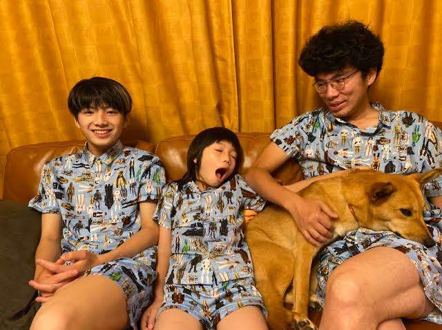 片桐仁の「スゲ～髪色」な19歳息子が「男前」と話題　「オサレさん」「爆イケ！」