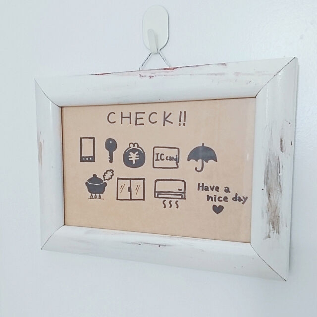 玄関に絵画…飾るべき?