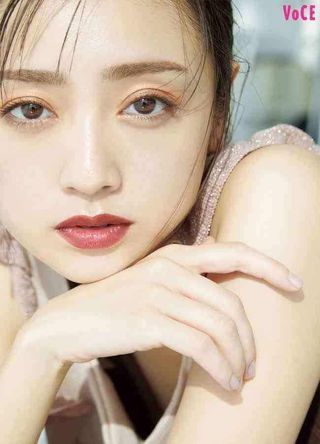 「実は私も…」安達祐実(42)がMEGUMI(42)に離婚を打ち明けた「ガールズトーク」の中身《MEGUMIは「離婚ってしんどいな」と憔悴》