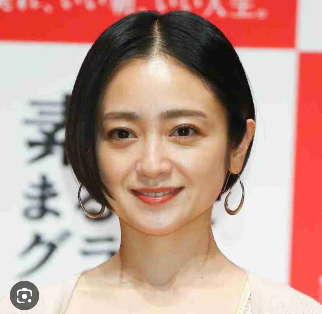「実は私も…」安達祐実(42)がMEGUMI(42)に離婚を打ち明けた「ガールズトーク」の中身《MEGUMIは「離婚ってしんどいな」と憔悴》