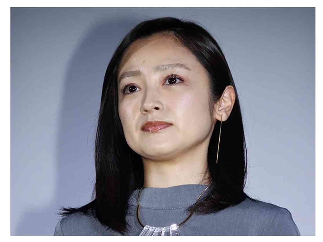 「実は私も…」安達祐実(42)がMEGUMI(42)に離婚を打ち明けた「ガールズトーク」の中身《MEGUMIは「離婚ってしんどいな」と憔悴》