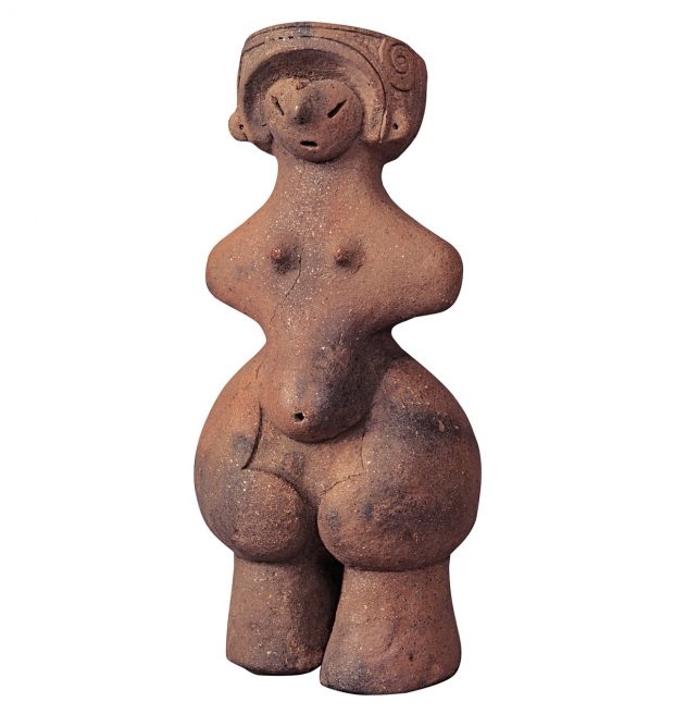 古代マヤ文字や土偶モチーフのボトルなど…美術館のクラファン返礼品がユニーク! 岡山・備前市