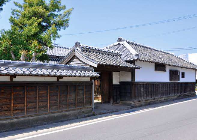 湘南乃風SHOCK EYEが本名&先祖公表「家柄ゆえに厳しいしつけ」があったことも告白