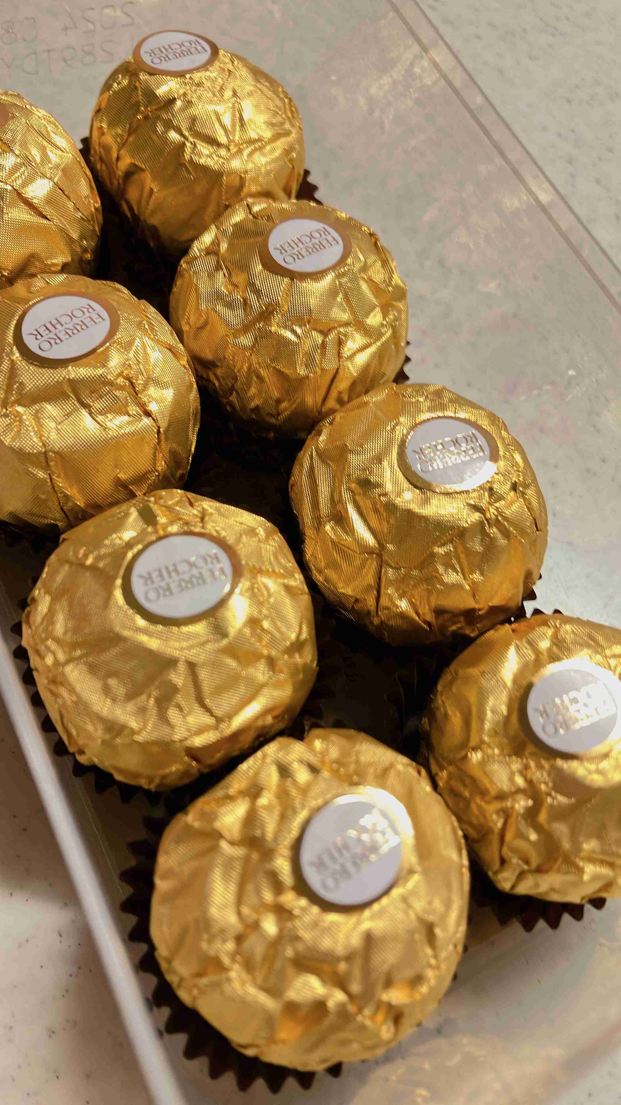 【今日は】おやつの時間【何食べる?】