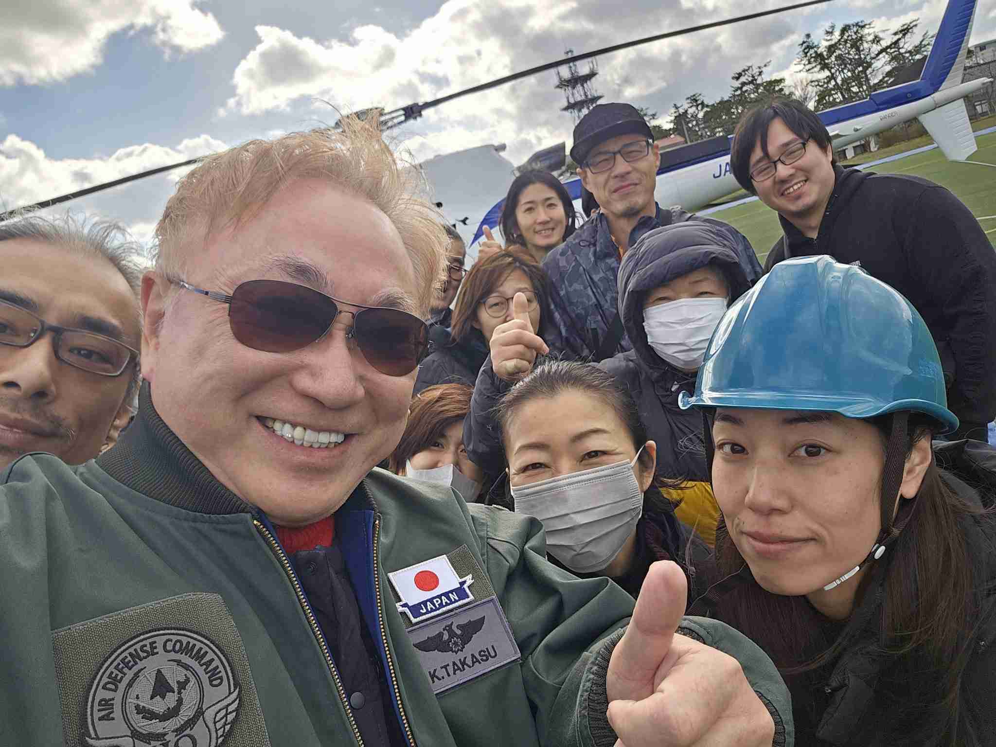 被災地陸路は渋滞　高須院長、ヘリコプターで義援物資を運搬…ネットには感謝の声「ありがとう」
