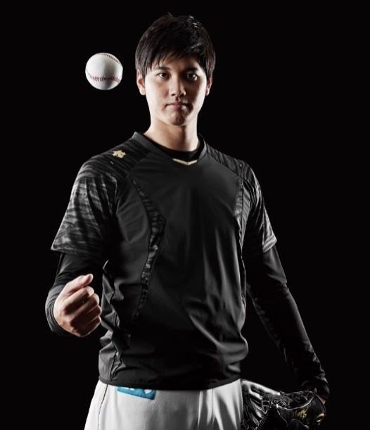 大谷翔平の愛犬デコピンにビザ発給　ということは…山本由伸の「みかん」にも必要か