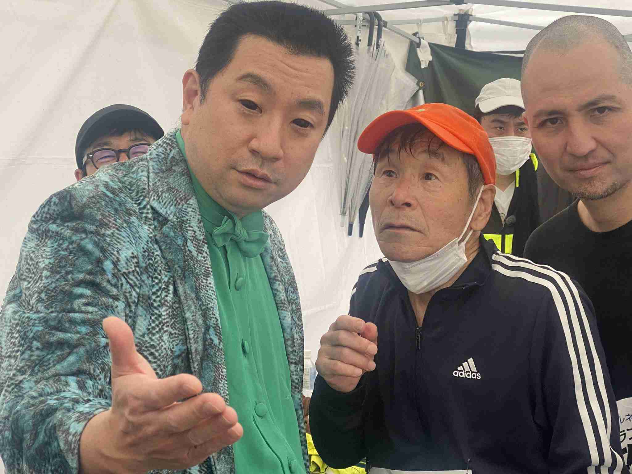 「この為に10万以上払ったんですか!?」「コラかと」　細川たかしの写真がネットで話題→RGが早速ものまね披露