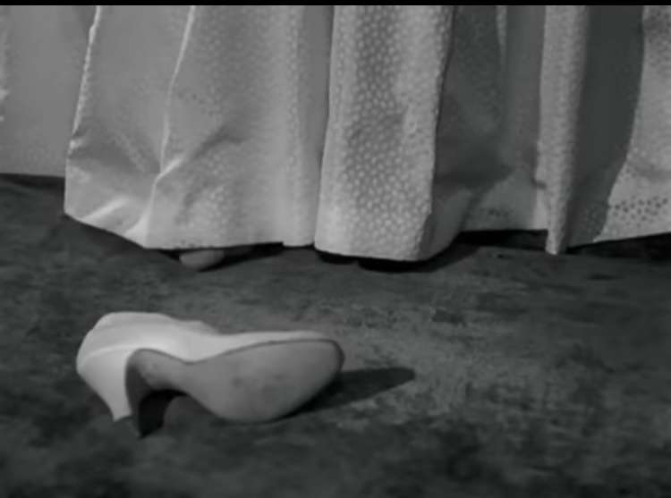 人物が映ってない画像で映画のタイトルを当てるトピ Part2