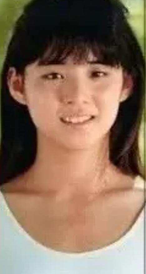 石田ゆり子「どうかそんなに怒らないで」白熱する航空機のペット同伴論争に弁明