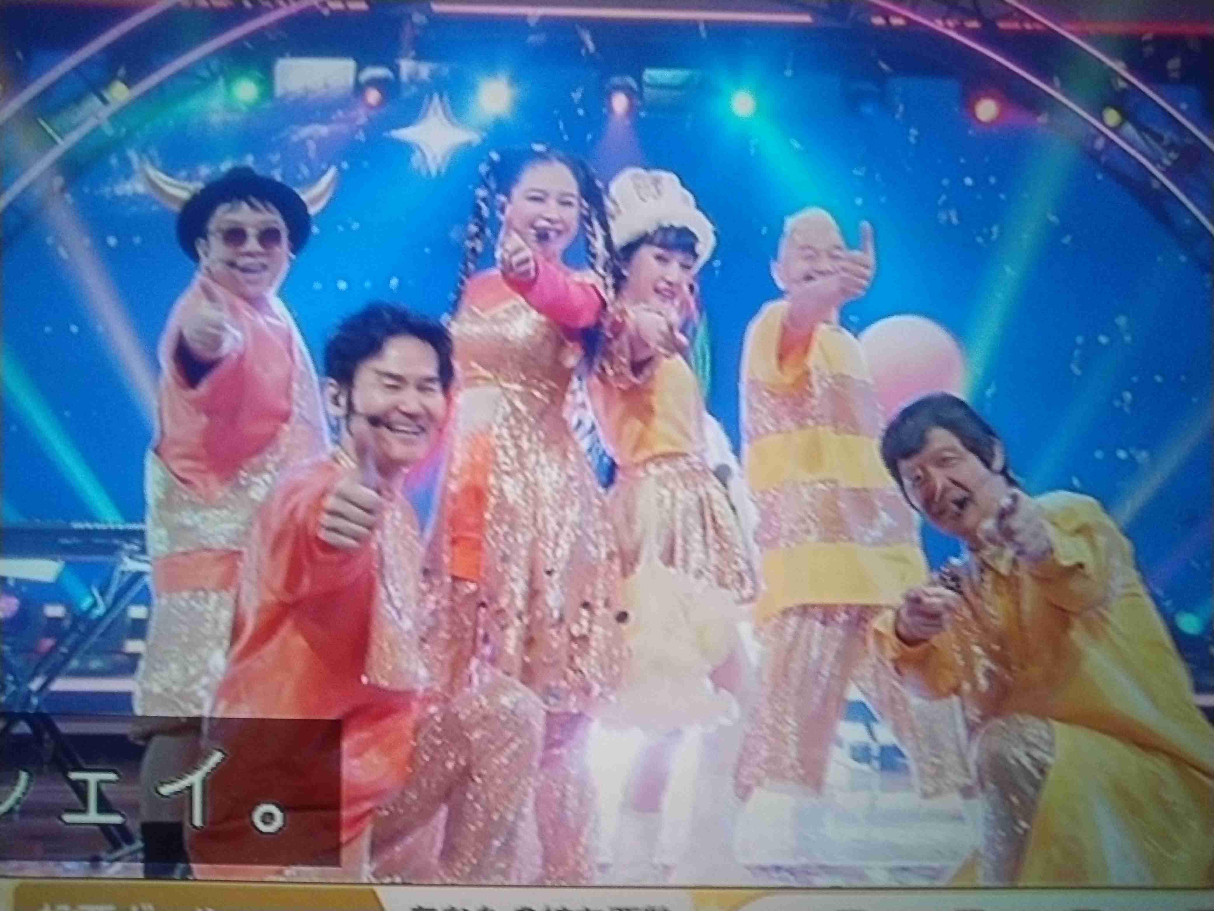 「比べたらダメだよ」千秋、ビビアン・スーと紅白オフショット　ポケビ＆ブラビで共演「あっちはアジアの妖精で こっちはアジアの燻製」