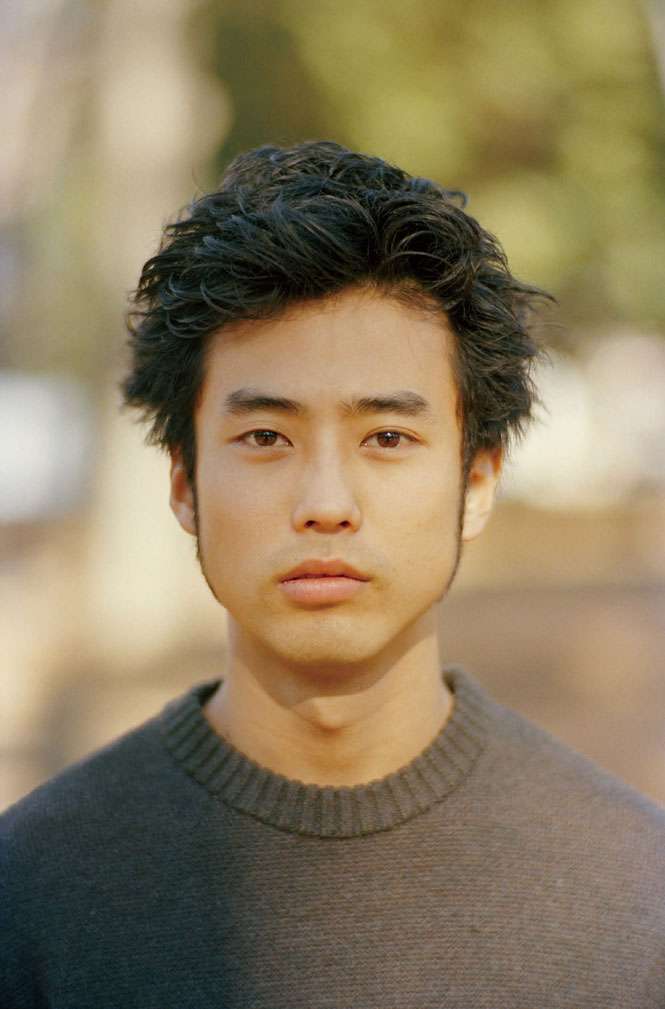 浅野忠信&Charaの長男“日曜劇場”で存在感放つ 佐藤緋美が話題「DNAスゴい」「タダモノじゃない」