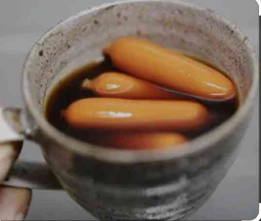スタバに「豚の角煮ラテ」 記者が“実食” その味は? 見た目は? 中国
