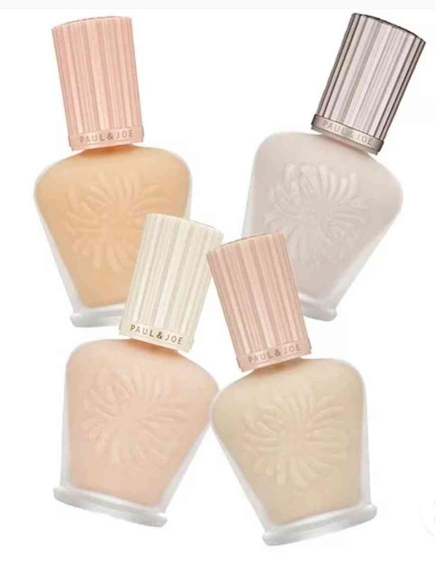 薄化粧な人が使っている化粧品!