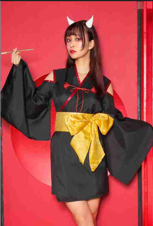 鈴木えみ、節分にガチの“鬼化”　完成度に仰天「美が強すぎる」「鬼滅実写化したら出てきそう」