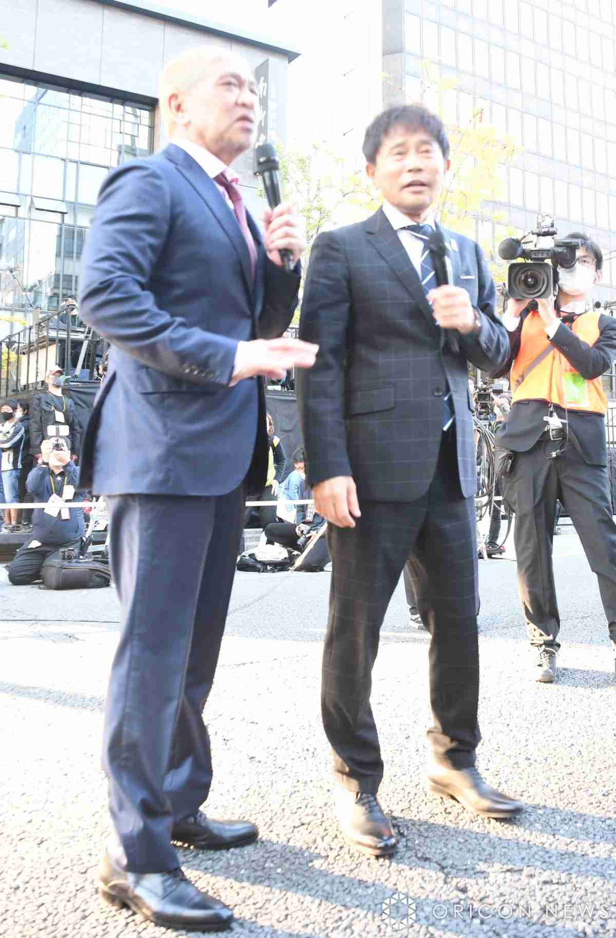 渦中の松本人志が吉本興業・東京本部に現れた…関係者は「両者の信頼関係は続いている」