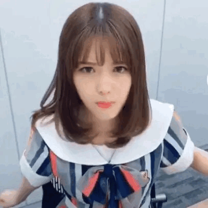 イラッとするぶりっこしぐさ