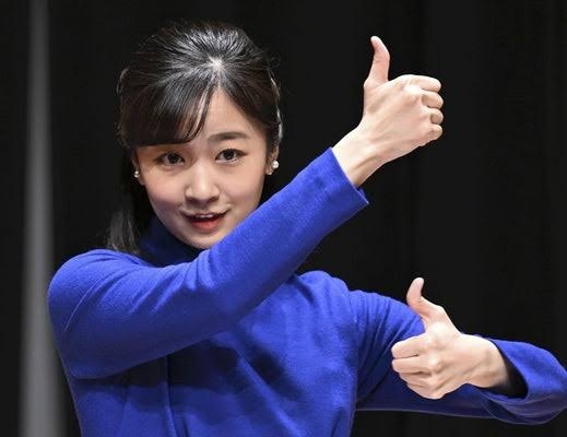 イラッとするぶりっこしぐさ