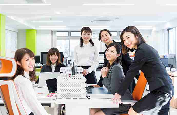 《職場 お客様 家族 友達》生活圏が全部女性の人！