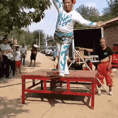 こんな時間なので控えめに笑わせてください