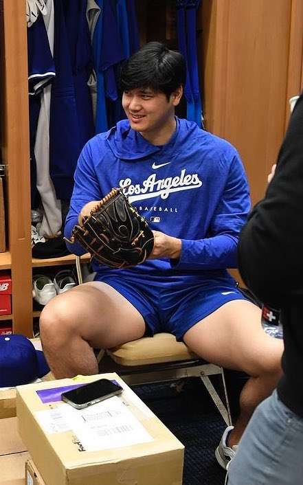 大谷翔平のグローブ寄付