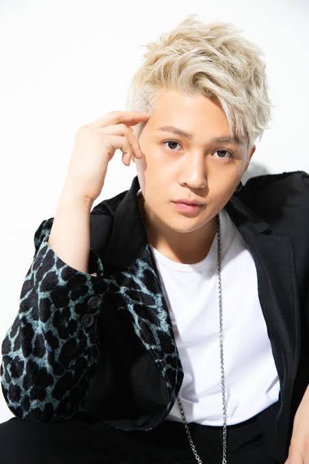 「1月から何度も通い愛」FANTASTICS八木勇征(26)が“小悪魔ageha”専属ギャルモデル(24)と真剣交際“スクープ撮” 事務所は「プライベートは任せていますが…」