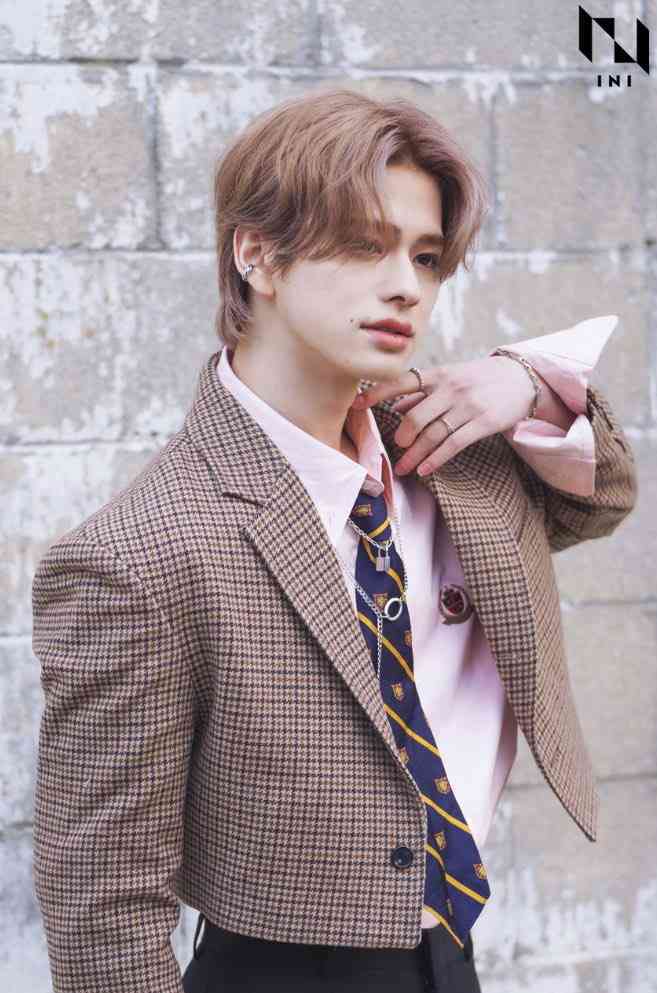 「逃走中」放送20周年で映画化決定! 賞金総額1億円超、人気ボーイズグループが夢の競演