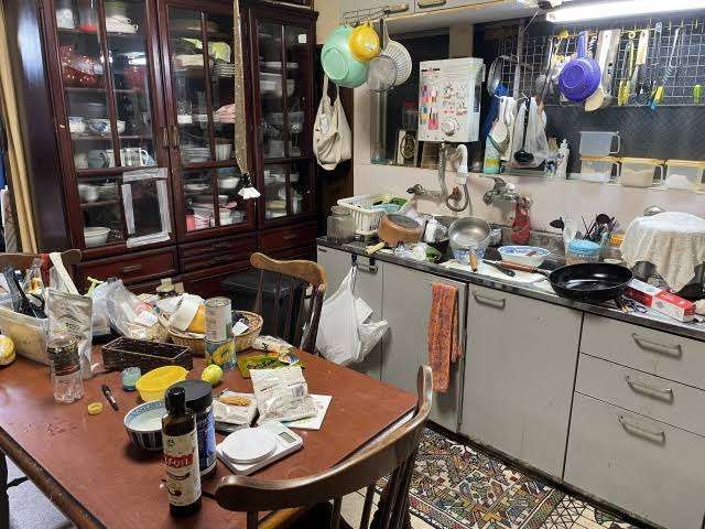 【緊急】明日家に人が来る【汚部屋】