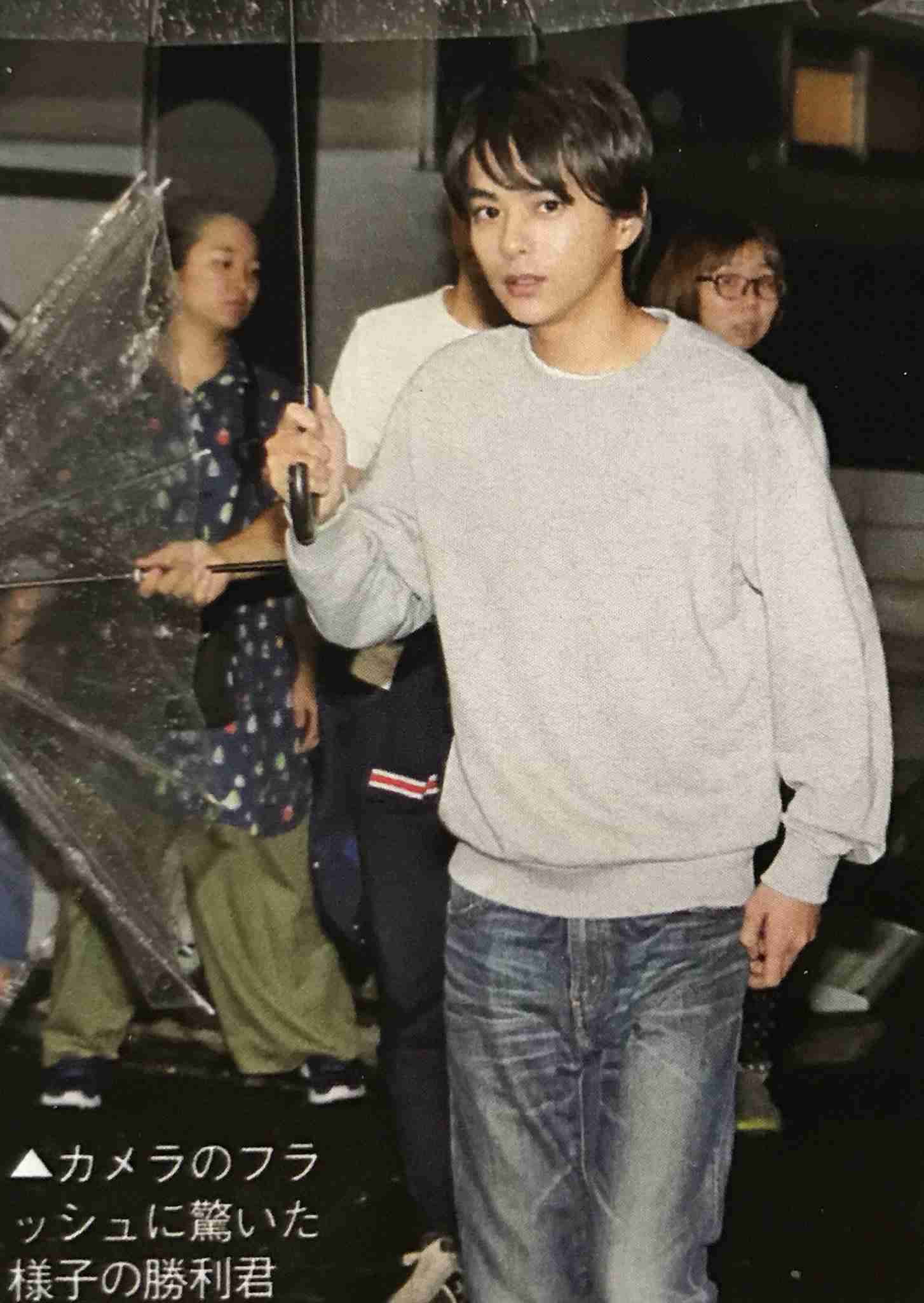 【画像】多分UNIQLOじゃないのにUNIQLOっぽく見えるファッションを貼っていこう part6
