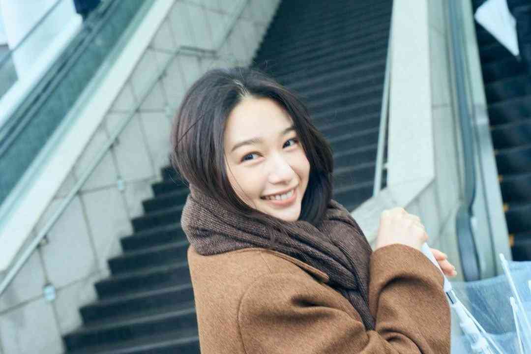 スゲー別人!27歳になった桜井日奈子が「だいぶ変わった」と騒然「色っぽい」「いい女」