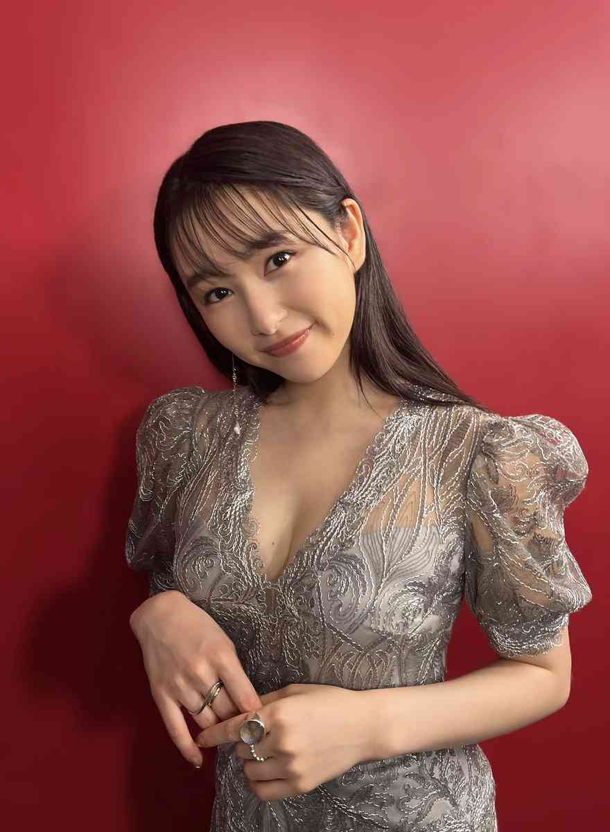 スゲー別人!27歳になった桜井日奈子が「だいぶ変わった」と騒然「色っぽい」「いい女」