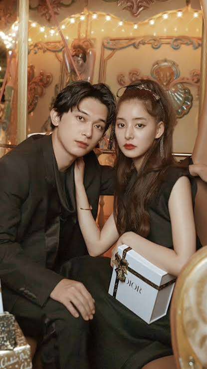 顔面が美しすぎるよ……！　『ELLE Japon』表紙に吉沢亮と清野菜名が登場　日本人男性の登場は初