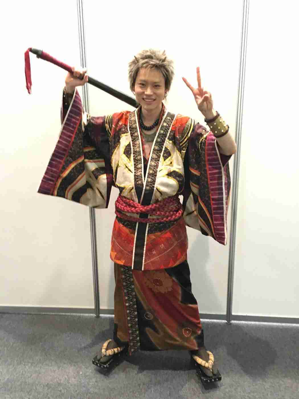 「激変しすぎ」菅田将暉の近影に驚きの声続々「一瞬誰?ってなった」「髪型と顔変わりすぎて」