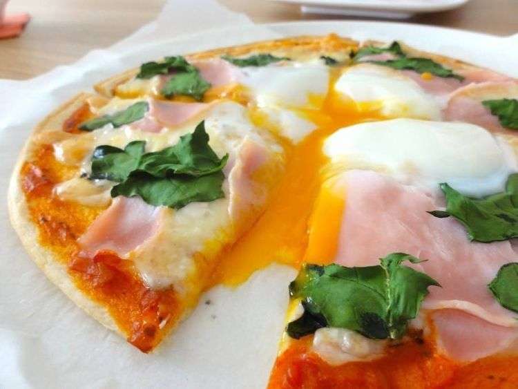 温泉卵をのせると美味しいもの