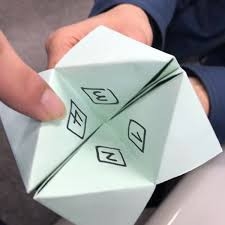 これ、小学生で流行ってるの?てもの