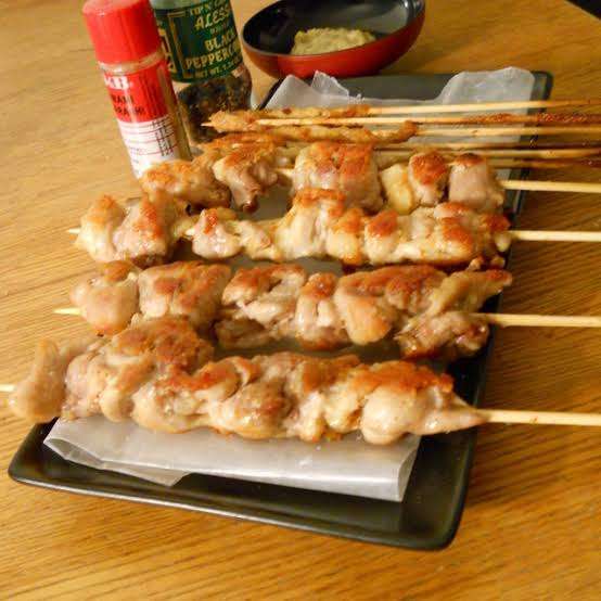 焼き鳥は塩かタレか