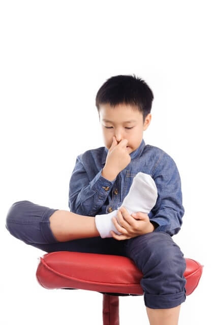 子供の足が臭い