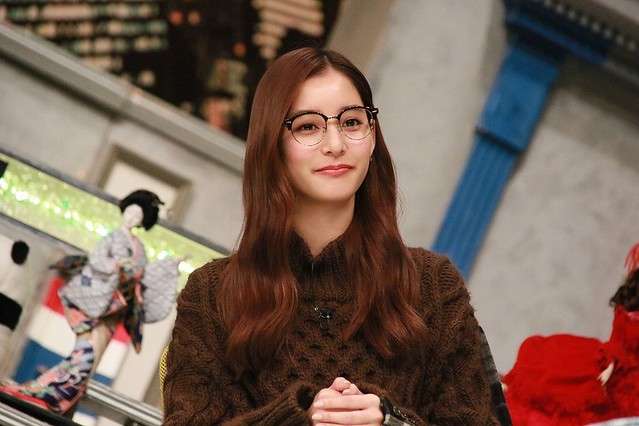 【画像】メガネの美男美女を貼ろう！